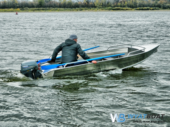 Wyatboat-390M